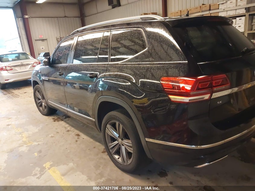 VIN 1V2XR2CA7KC516747 2019 VOLKSWAGEN ATLAS SE
