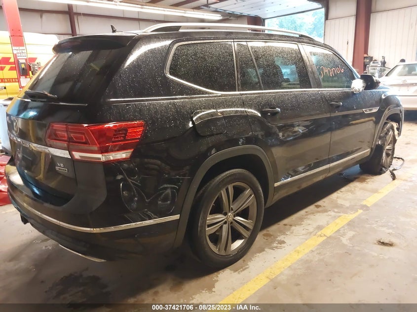 VIN 1V2XR2CA7KC516747 2019 VOLKSWAGEN ATLAS SE