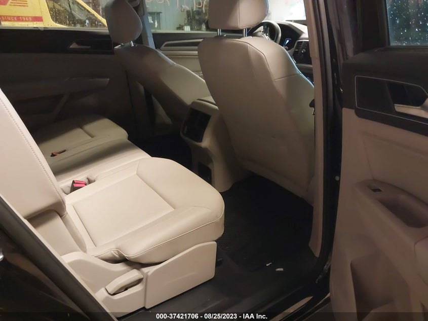 VIN 1V2XR2CA7KC516747 2019 VOLKSWAGEN ATLAS SE