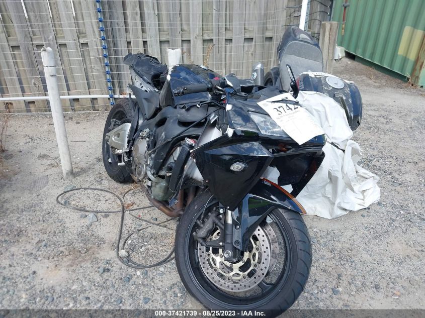 2005 HONDA CBR600 RR - JH2PC37065M205892
