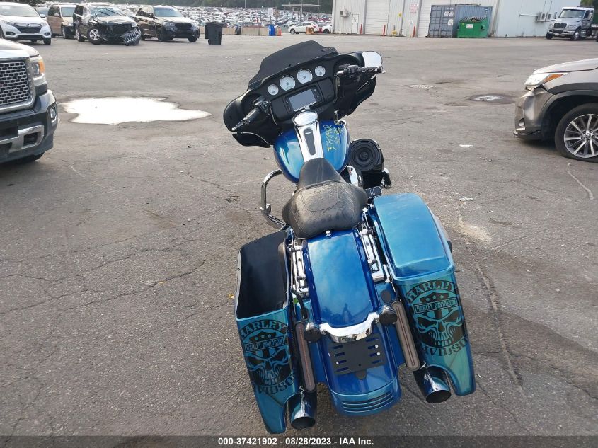 2014 HARLEY-DAVIDSON FLHX STREET GLIDE - 1HD1KBM16EB604689