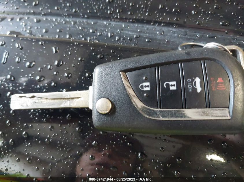 2019 TOYOTA CAMRY LE/SE/XLE/L - 4T1B11HK8KU273020