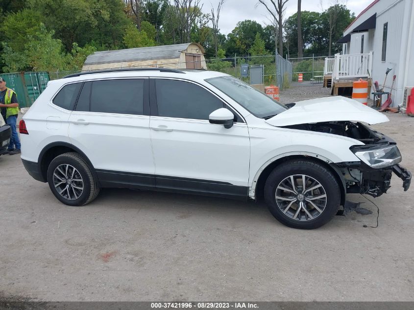 2019 VOLKSWAGEN TIGUAN SE/SEL/SEL R-LINE JET-BLA - 3VV2B7AX4KM053213