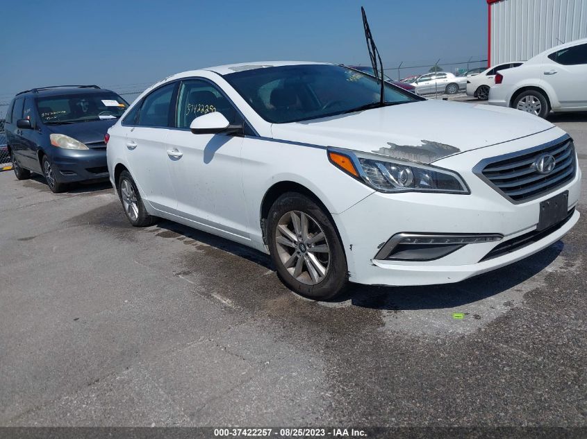 2015 HYUNDAI SONATA 2.4L SE - 5NPE24AF8FH075096