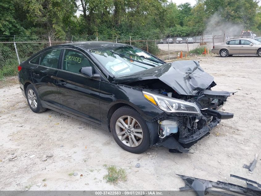 2016 HYUNDAI SONATA 2.4L SE - 5NPE24AF5GH317554