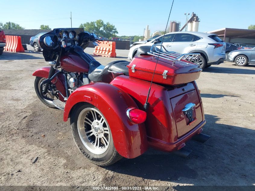 2010 HARLEY-DAVIDSON FLHXXX 1HD1MBM15AB853862