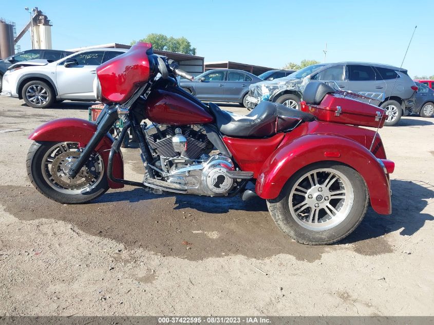 2010 HARLEY-DAVIDSON FLHXXX 1HD1MBM15AB853862