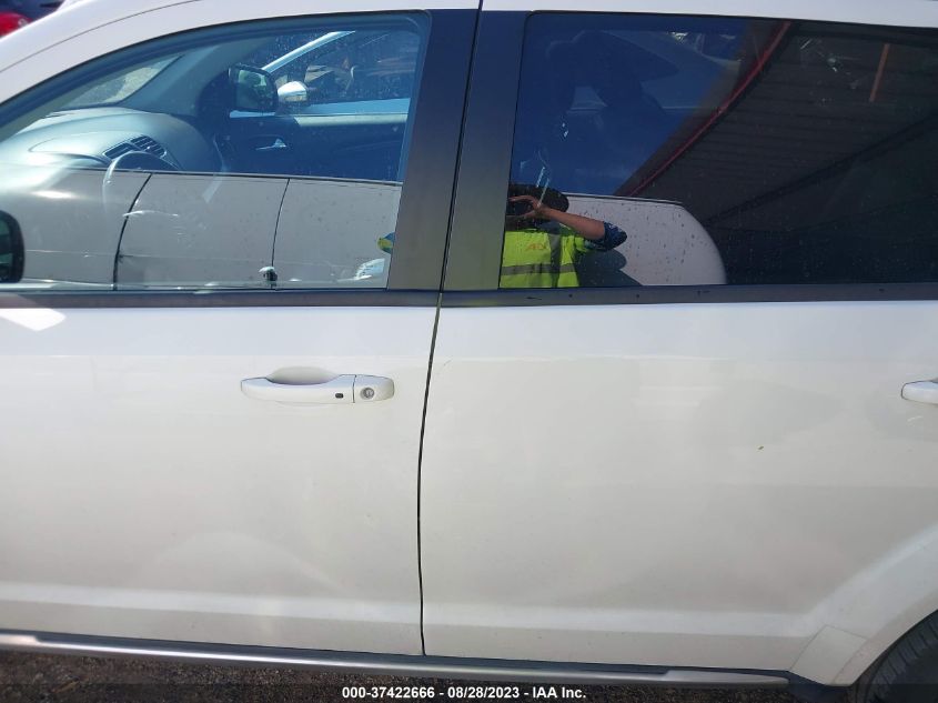 2019 DODGE JOURNEY CROSSROAD - 3C4PDCGB7KT853478