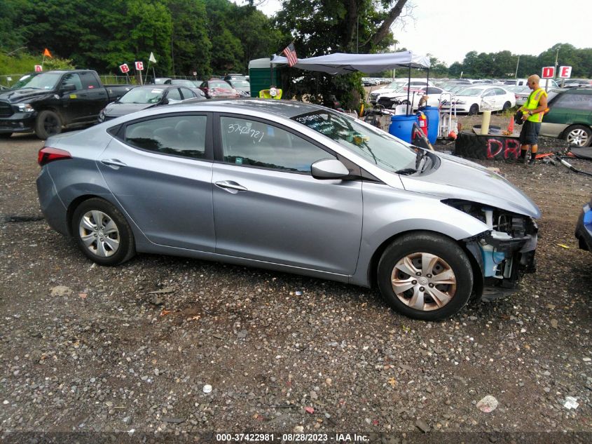 2016 HYUNDAI ELANTRA SE - 5NPDH4AE9GH782985