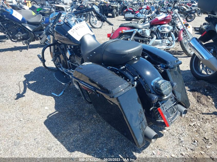 2012 HARLEY-DAVIDSON FLHR ROAD KING - 1HD1FBM10CB659012