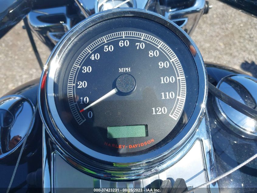 2012 HARLEY-DAVIDSON FLHR ROAD KING - 1HD1FBM10CB659012