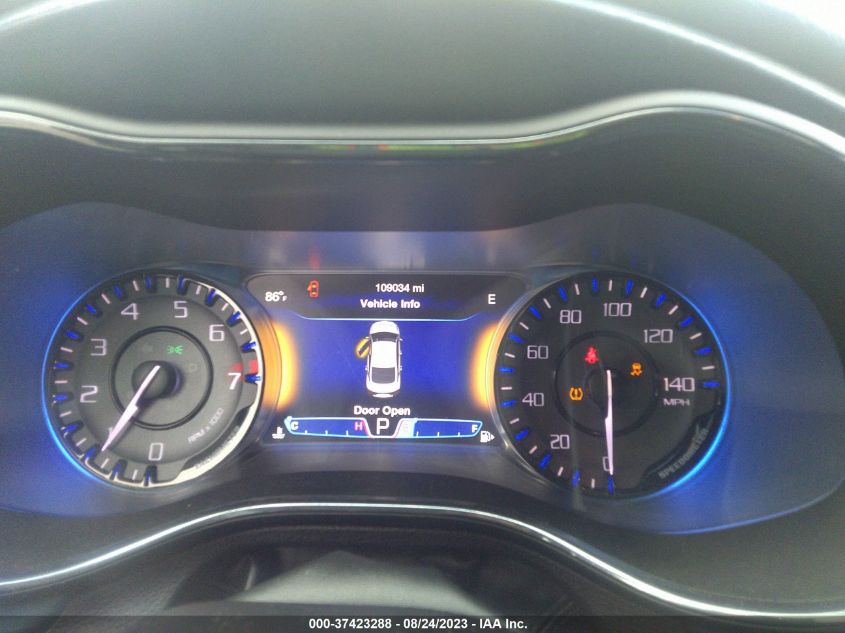 2015 CHRYSLER 200 S - 1C3CCCBGXFN522215