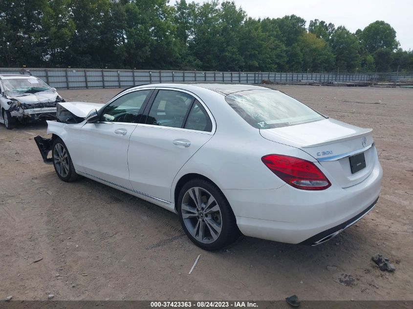 2017 MERCEDES-BENZ C-CLASS C 300 - 55SWF4JB2HU229517