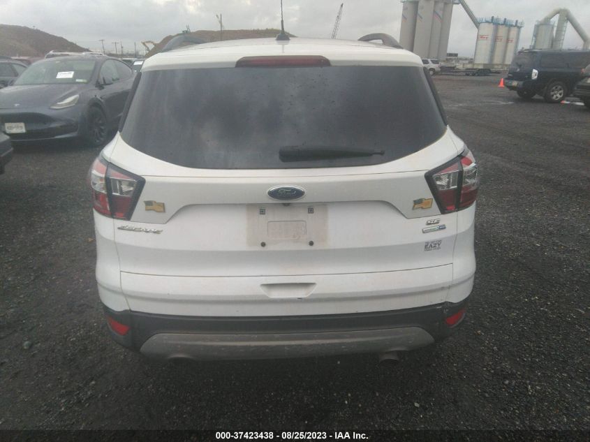 2017 FORD ESCAPE SE - 1FMCU9GD9HUC83335