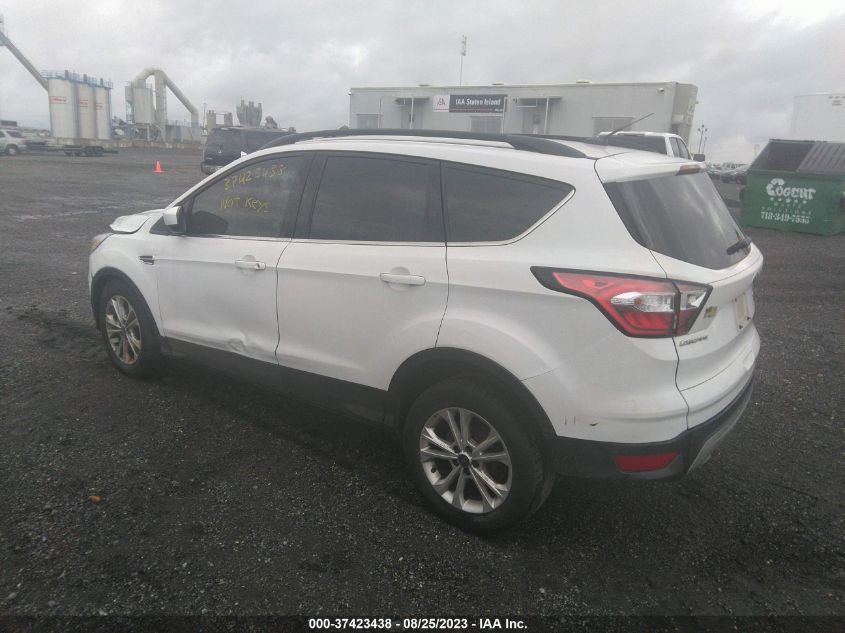 2017 FORD ESCAPE SE - 1FMCU9GD9HUC83335