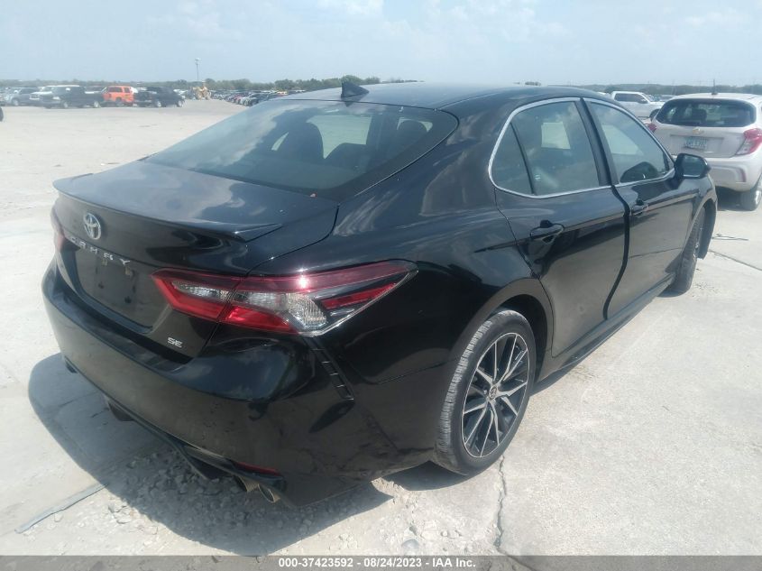 2021 TOYOTA CAMRY SE - 4T1G11AK0MU596433