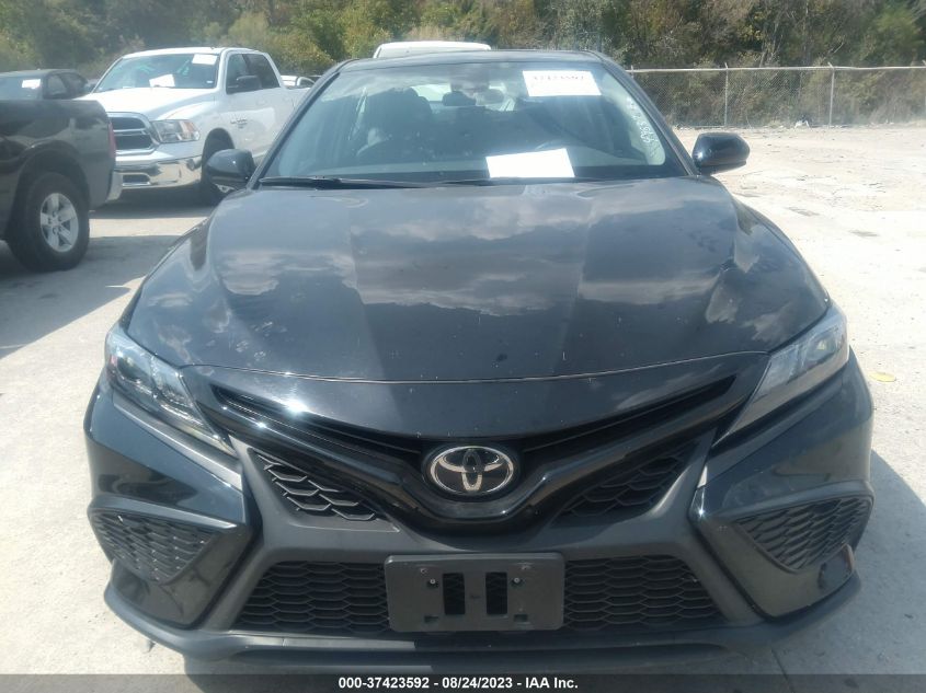 2021 TOYOTA CAMRY SE - 4T1G11AK0MU596433