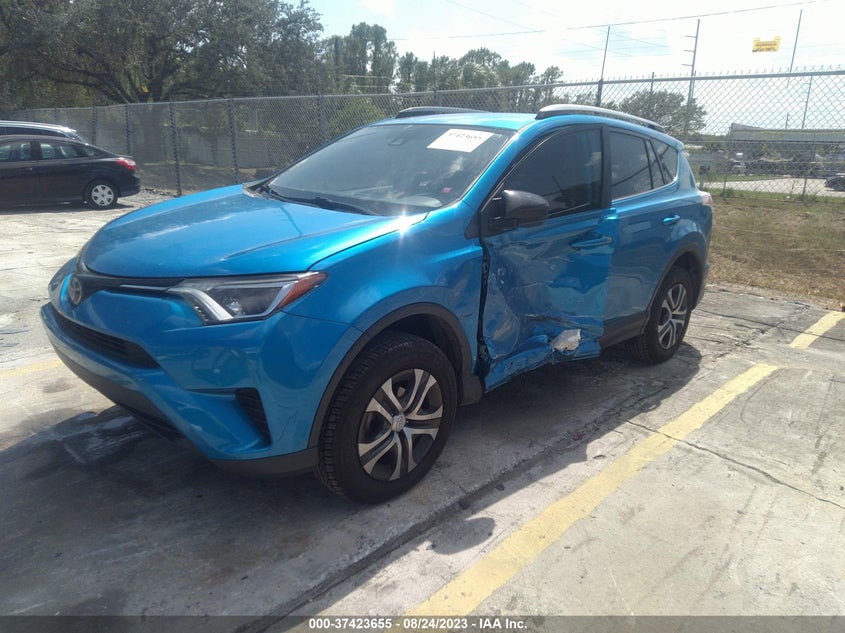 VIN JTMZFREV0HJ144636 2017 TOYOTA RAV4 LE