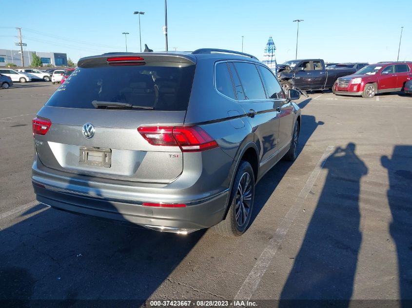 2018 VOLKSWAGEN TIGUAN SEL/SE - 3VV3B7AX5JM037122