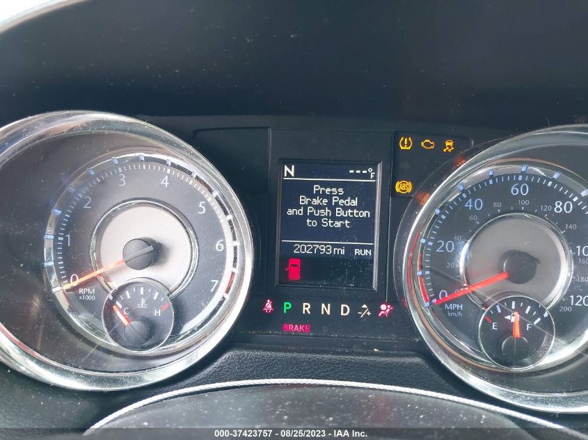2014 CHRYSLER TOWN & COUNTRY TOURING - 2C4RC1BG1ER467391