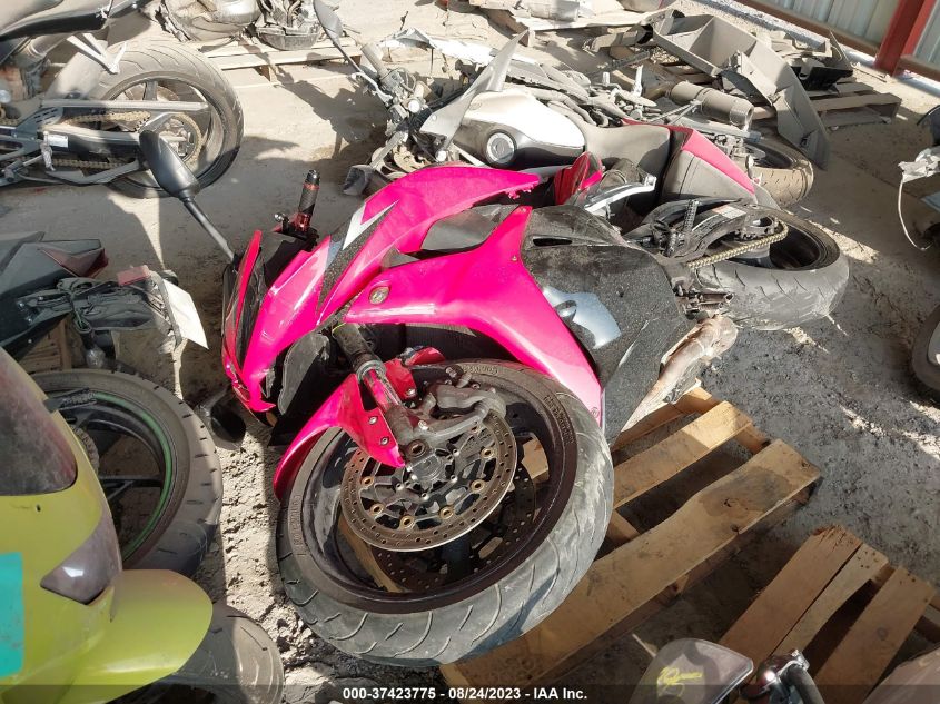 2009 HONDA CBR600 RR - JH2PC40449K200940