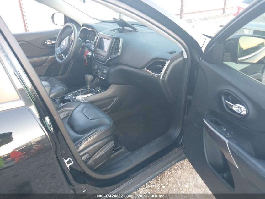 2019 JEEP CHEROKEE LATITUDE - 1C4PJLCB2KD221525