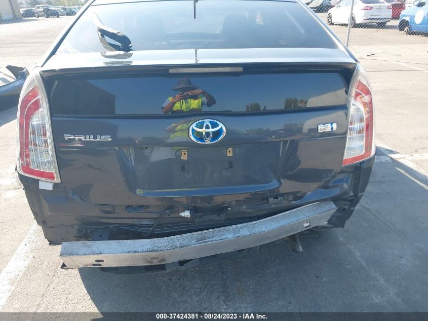 2015 TOYOTA PRIUS FOUR - JTDKN3DU6F1982600