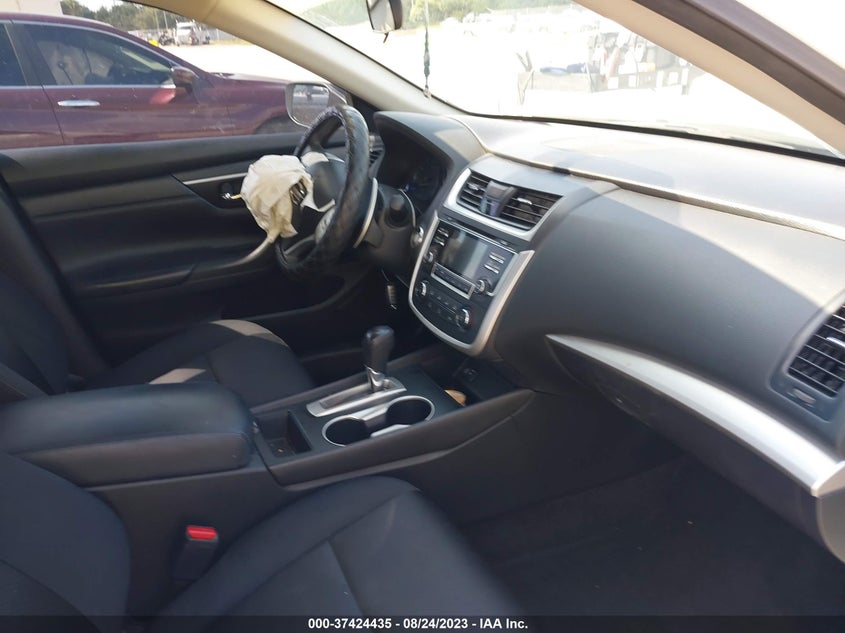 VIN 1N4AL3AP9HC206331 2017 NISSAN ALTIMA 2.5 SR