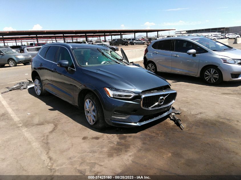 LYV102DK8KB380724 VOLVO XC60 MOMENTUM 2019