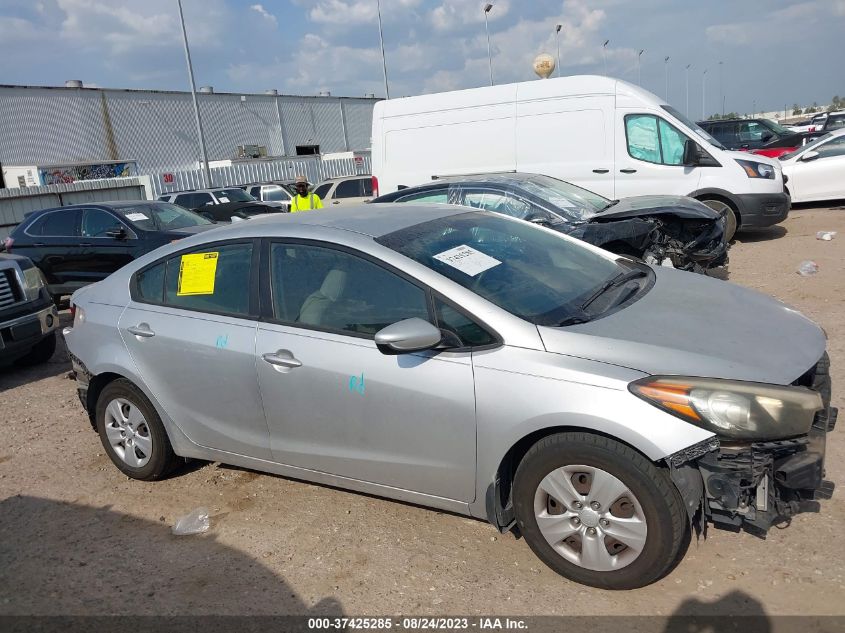 2015 KIA FORTE LX - KNAFK4A68F5315555