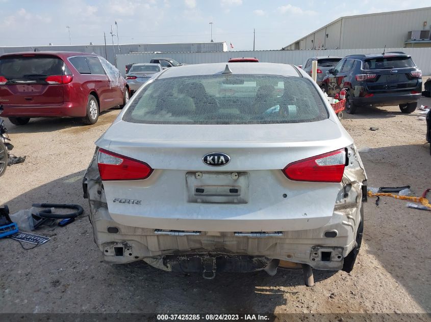 2015 KIA FORTE LX - KNAFK4A68F5315555