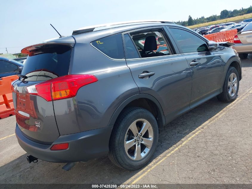 2015 TOYOTA RAV4 XLE - JTMRFREV6FD116786
