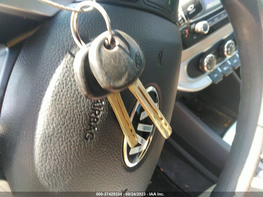 2016 KIA RIO LX - KNADM4A32G6658140