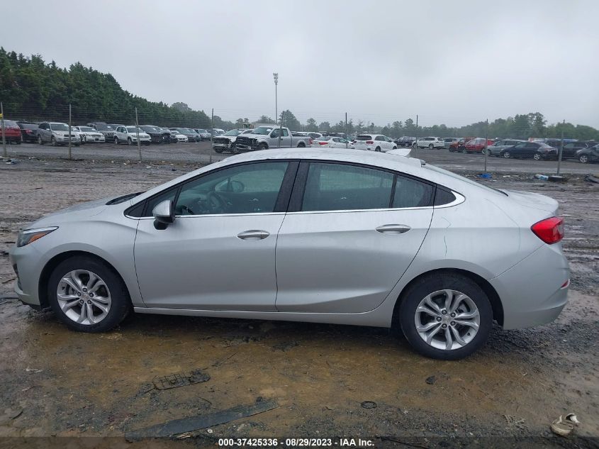 2019 CHEVROLET CRUZE LT - 1G1BE5SM6K7125126