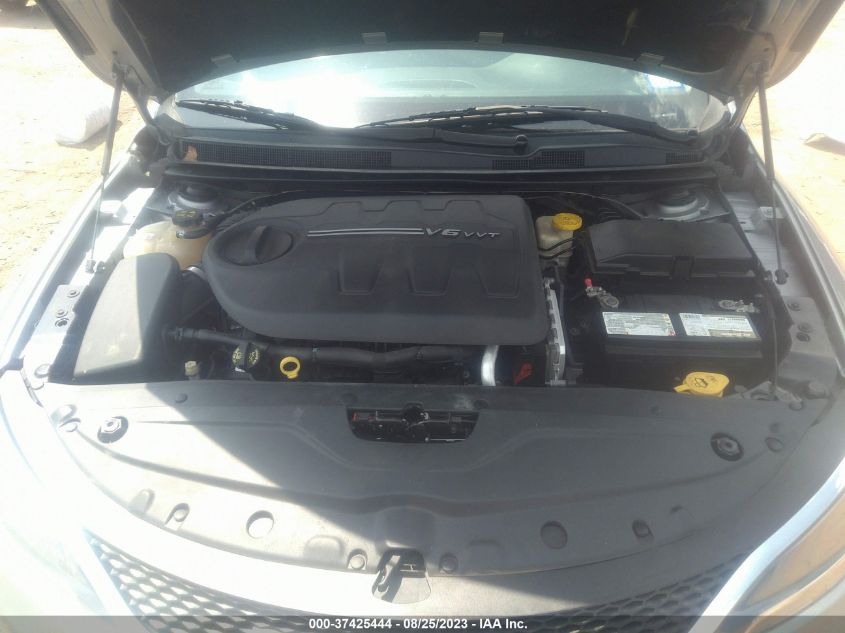 2015 CHRYSLER 200 C - 1C3CCCCG3FN501379