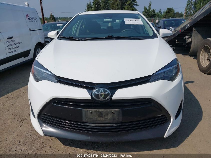 2018 TOYOTA COROLLA LE - 5YFBURHE6JP797413