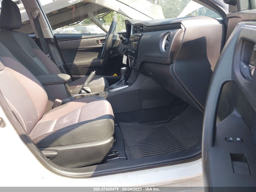 2018 TOYOTA COROLLA LE - 5YFBURHE6JP797413