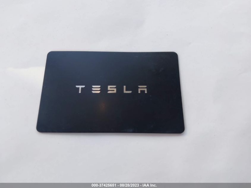 2022 TESLA MODEL 3 - 5YJ3E1EA8NF236958