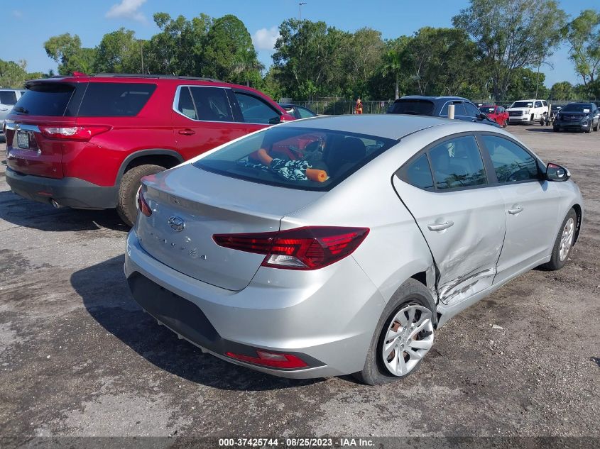 5NPD74LFXKH442195 Hyundai Elantra SE 4