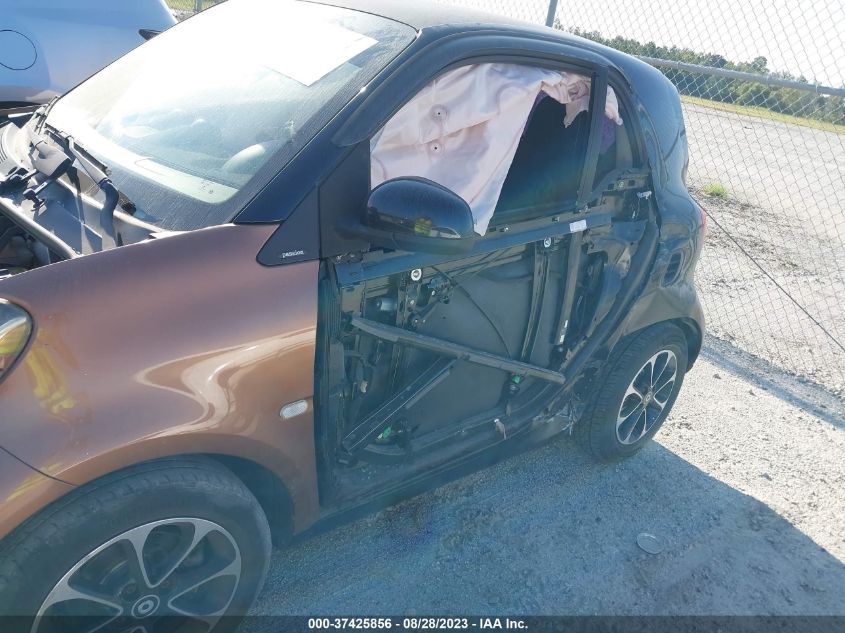 2016 SMART FORTWO WMEFJ5DA8GK071244