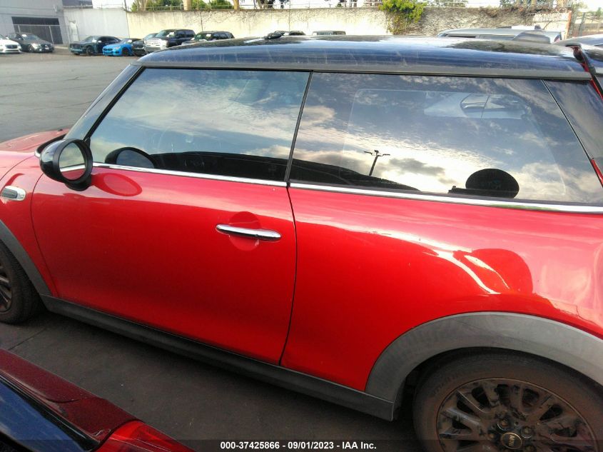2015 MINI COOPER HARDTOP - WMWXM5C57F3A57682