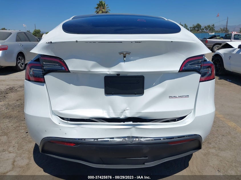 VIN 7SAYGDEF7PF763019 2023 TESLA MODEL Y