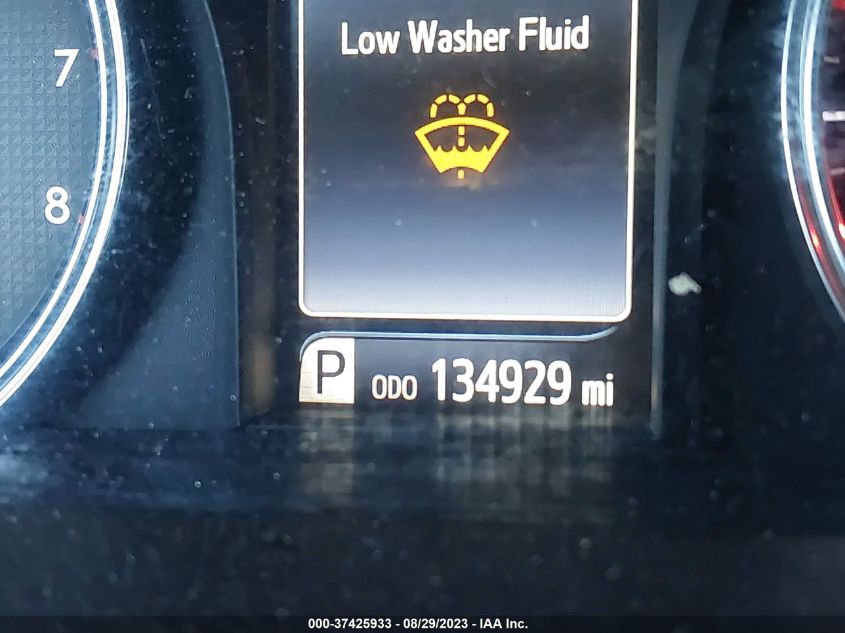 2015 TOYOTA CAMRY SE - 4T1BF1FK7FU067035