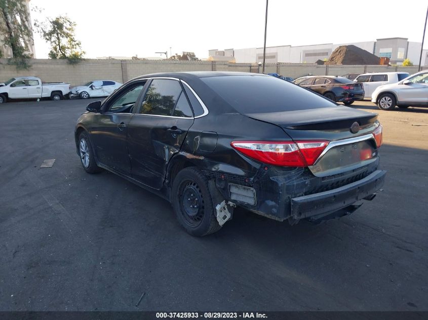 2015 TOYOTA CAMRY SE - 4T1BF1FK7FU067035