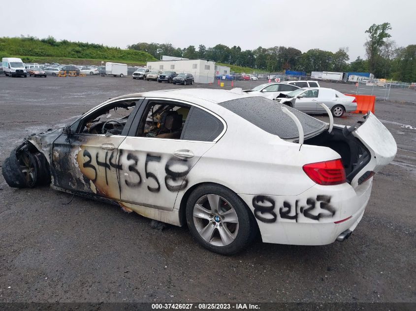 2013 BMW 5 SERIES 528I XDRIVE - WBAXH5C50DD110988