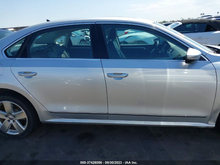 2017 VOLKSWAGEN PASSAT 1.8T SE - 1VWBT7A38HC037998