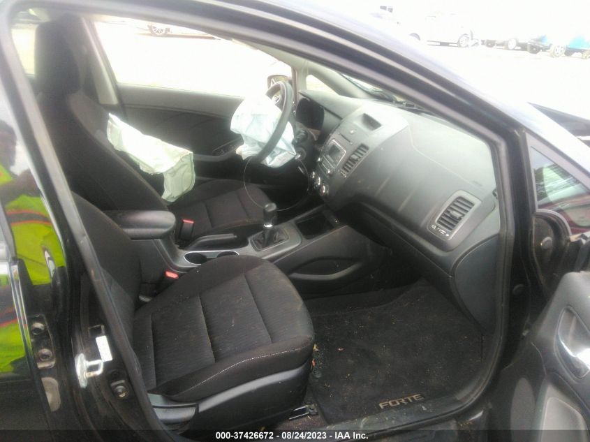 2016 KIA FORTE LX - KNAFK4A66G5618965