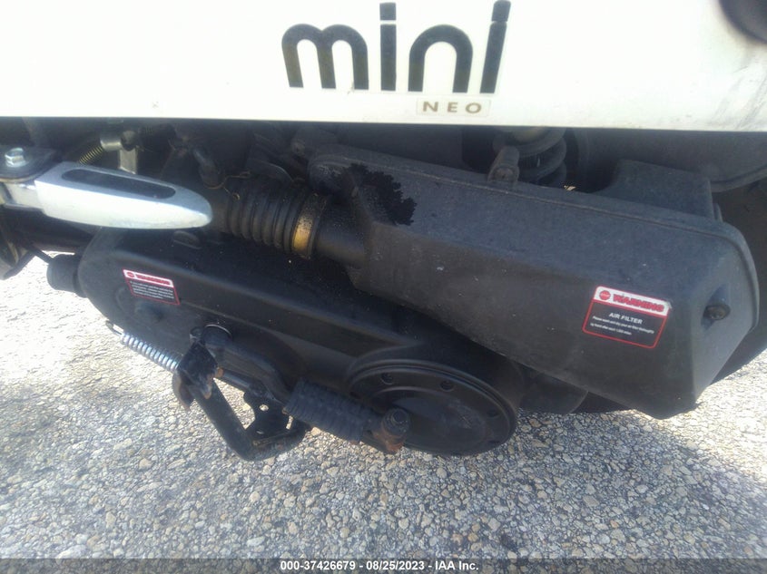 VIN LL0TCAPE4NG003791 2022 YNGF 49CC SCOOTER