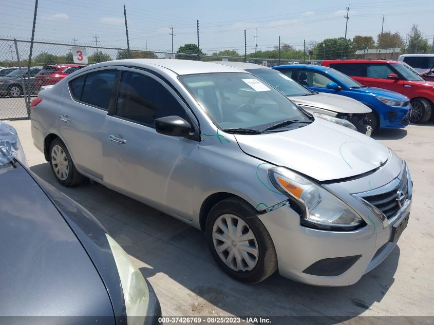 2015 NISSAN VERSA S PLUS - 3N1CN7AP0FL802761