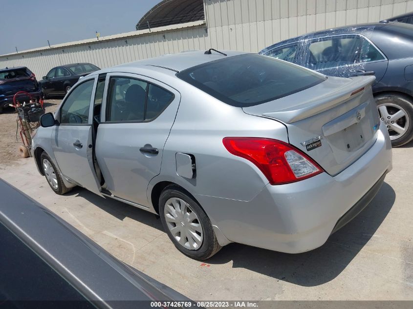 2015 NISSAN VERSA S PLUS - 3N1CN7AP0FL802761